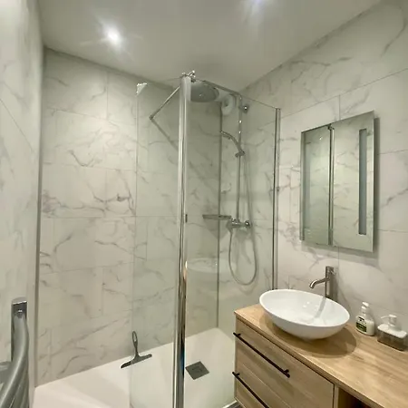 Eterlous Apartment *